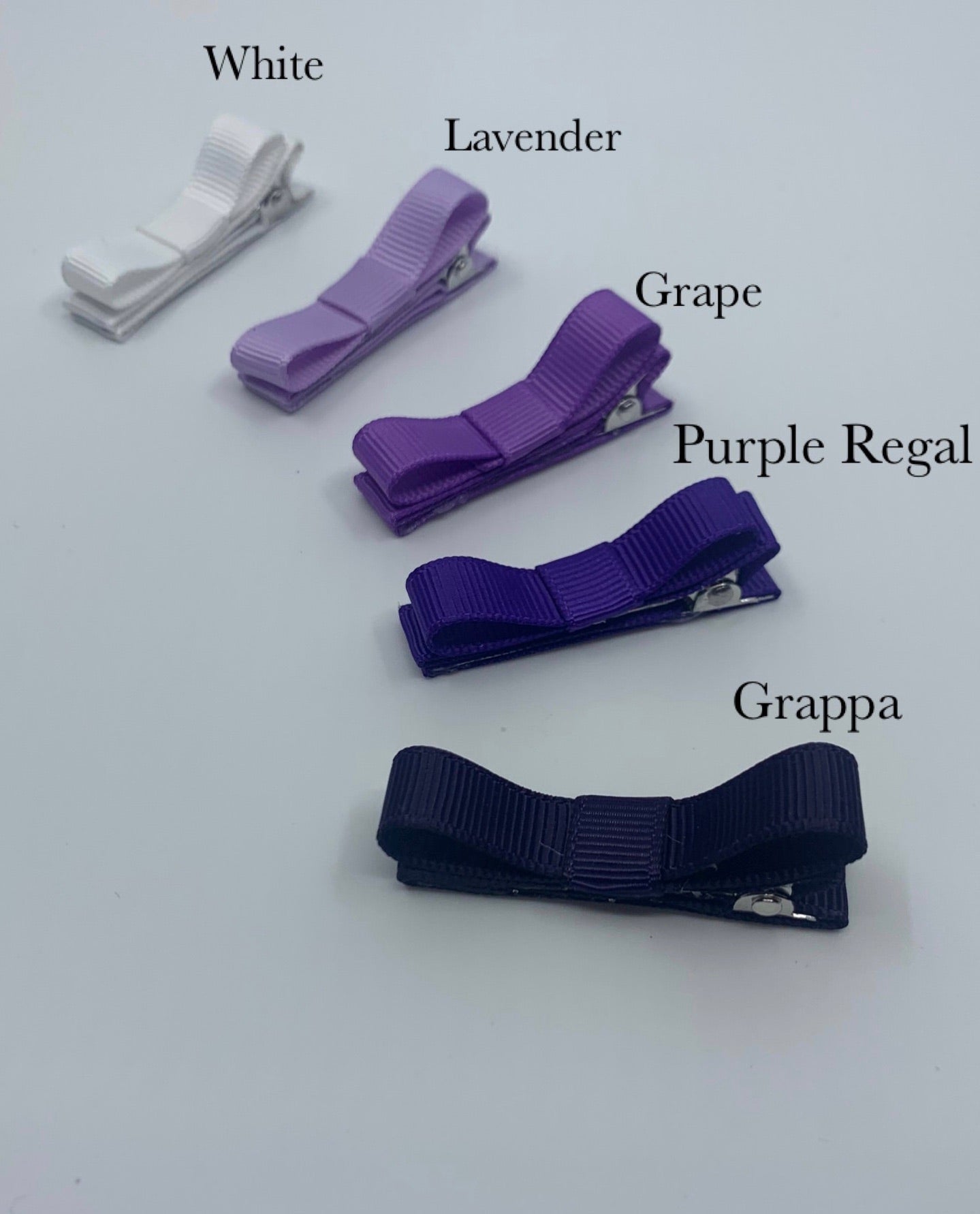 Gripper clips